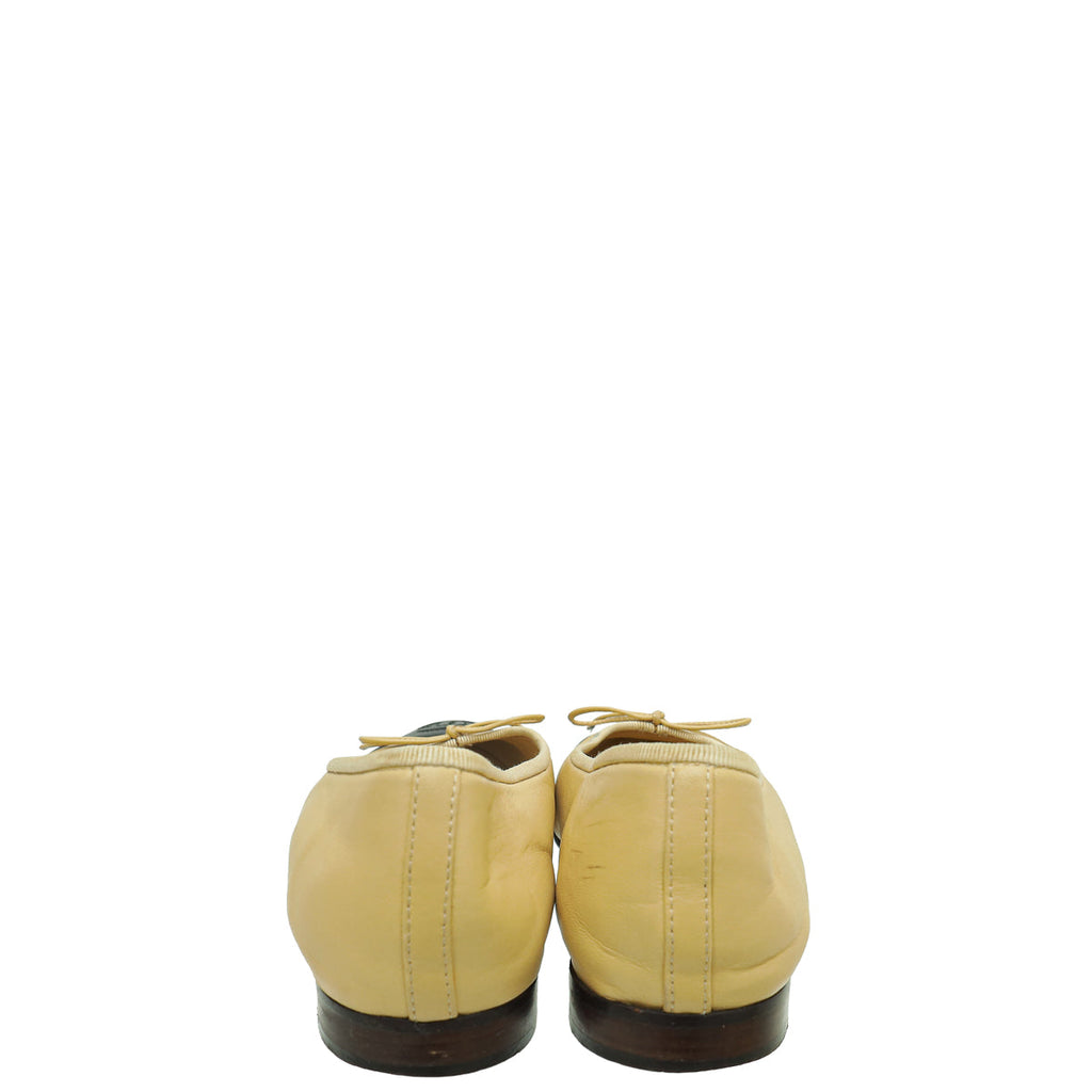 Chanel Bicolor CC Cap Toe Flat Ballerina 38