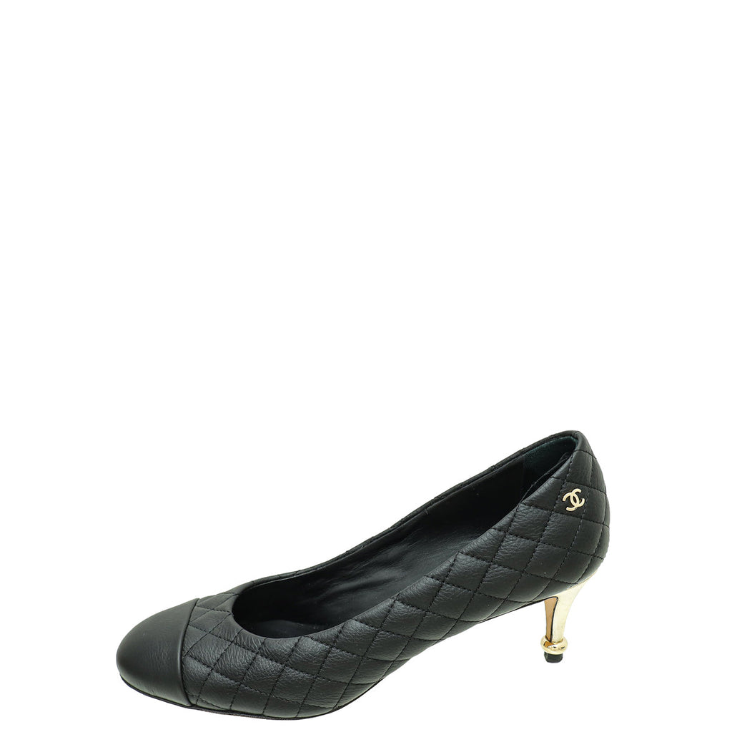 Chanel Black CC Cap Toe Quilted Pump 38