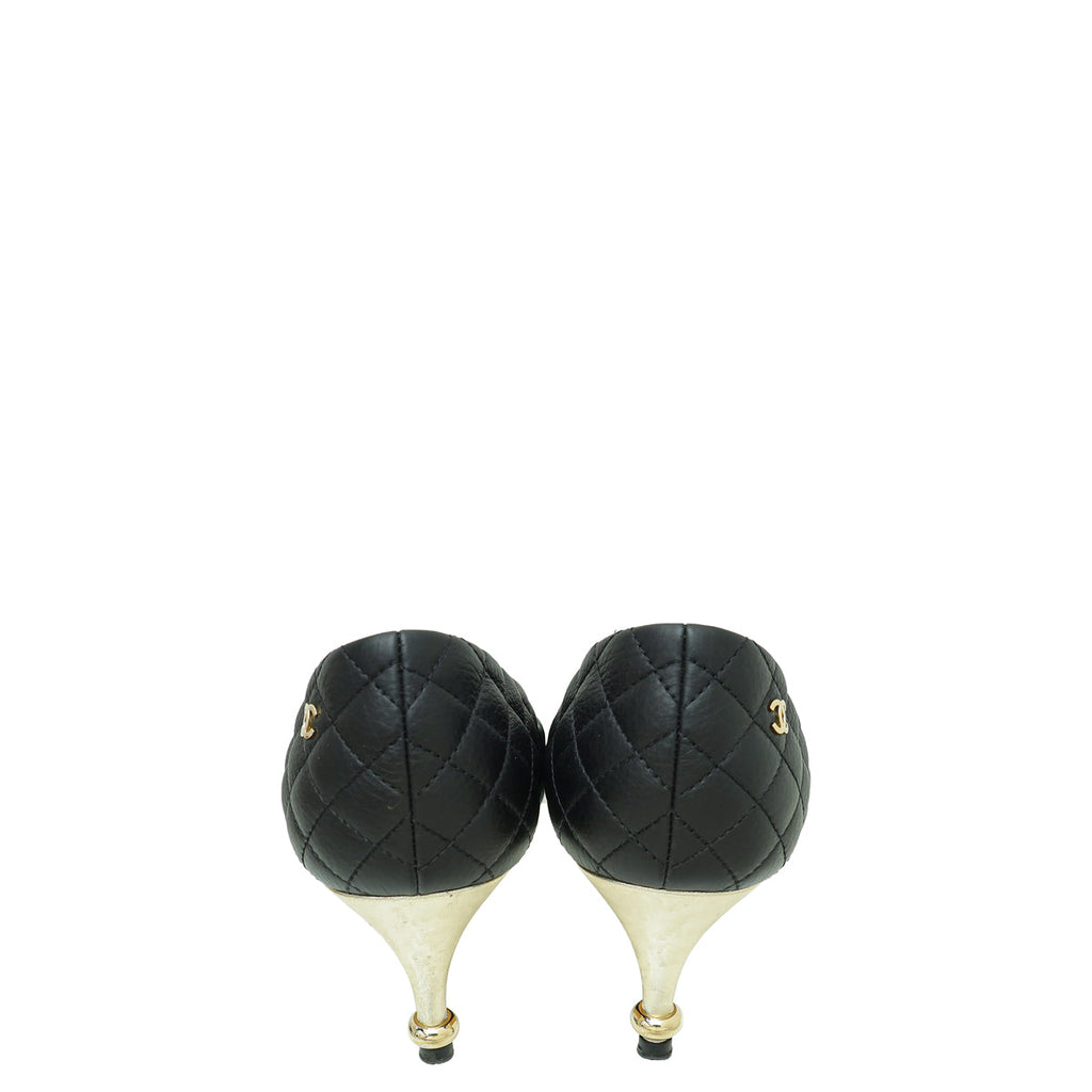 Chanel Black CC Cap Toe Quilted Pump 38