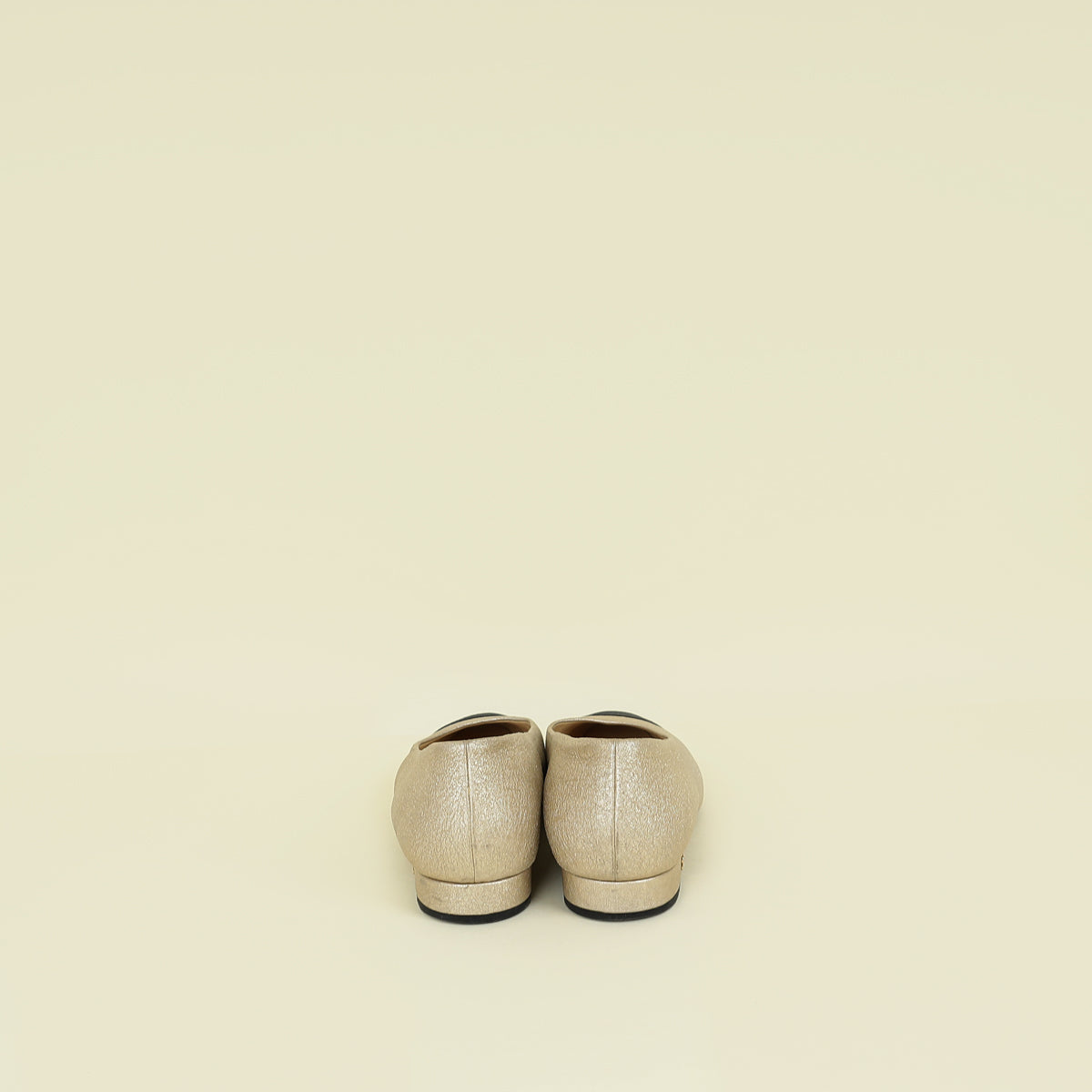 Chanel Bicolor CC Cap Toe Ballerina 39.5