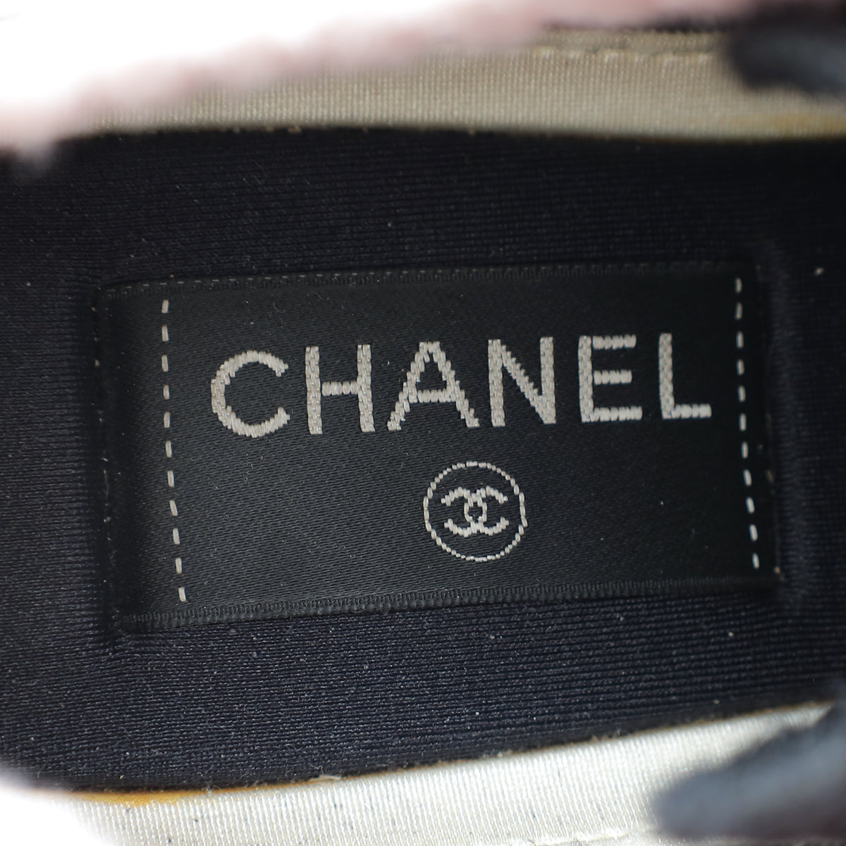 Chanel Tricolor CC Mixed Fabrics Knit Sneakers 39.5