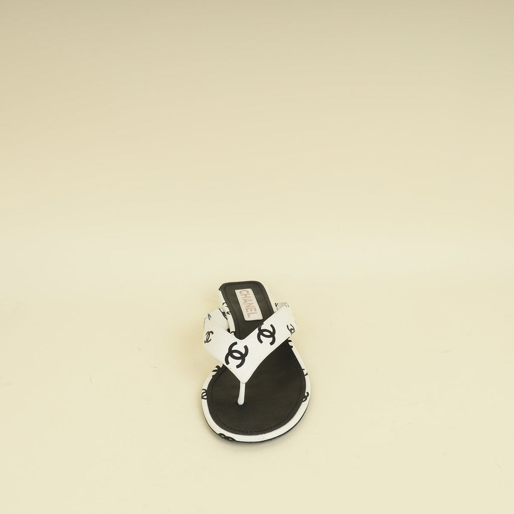 Chanel Bicolor CC Printed Coco Beach Thong Sandals 39