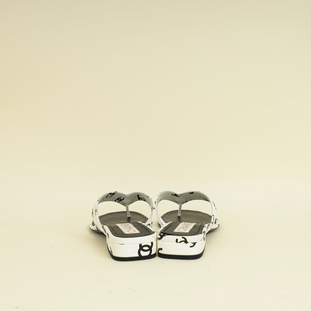 Chanel Bicolor CC Printed Coco Beach Thong Sandals 39