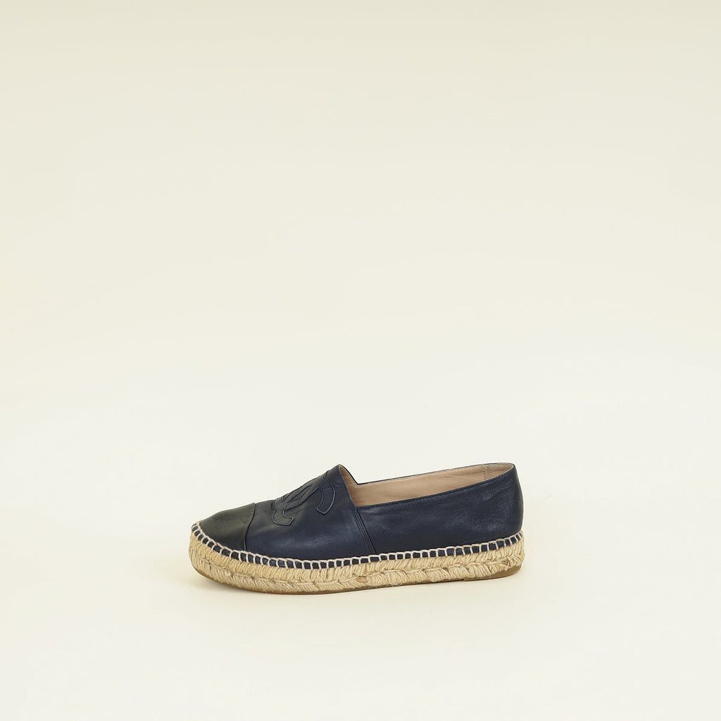 Chanel Bicolor CC Cap Toe Espadrille 39