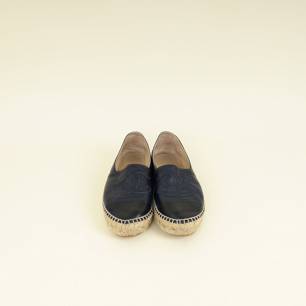 Chanel Bicolor CC Cap Toe Espadrille 39