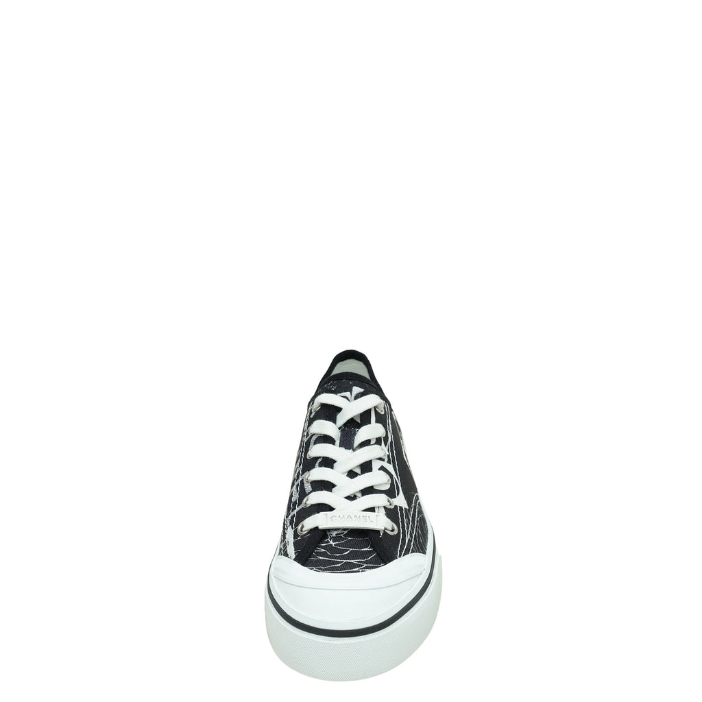 Chanel Bicolor Logo Embroidered Low Top Sneakers 39