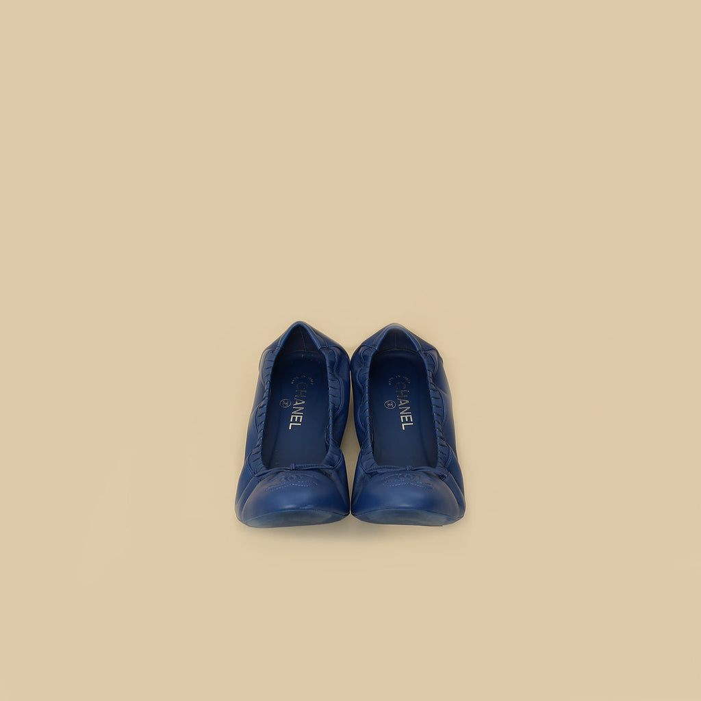 Chanel Royal Blue CC Scrunch Elastic Ballet Flats 40.5