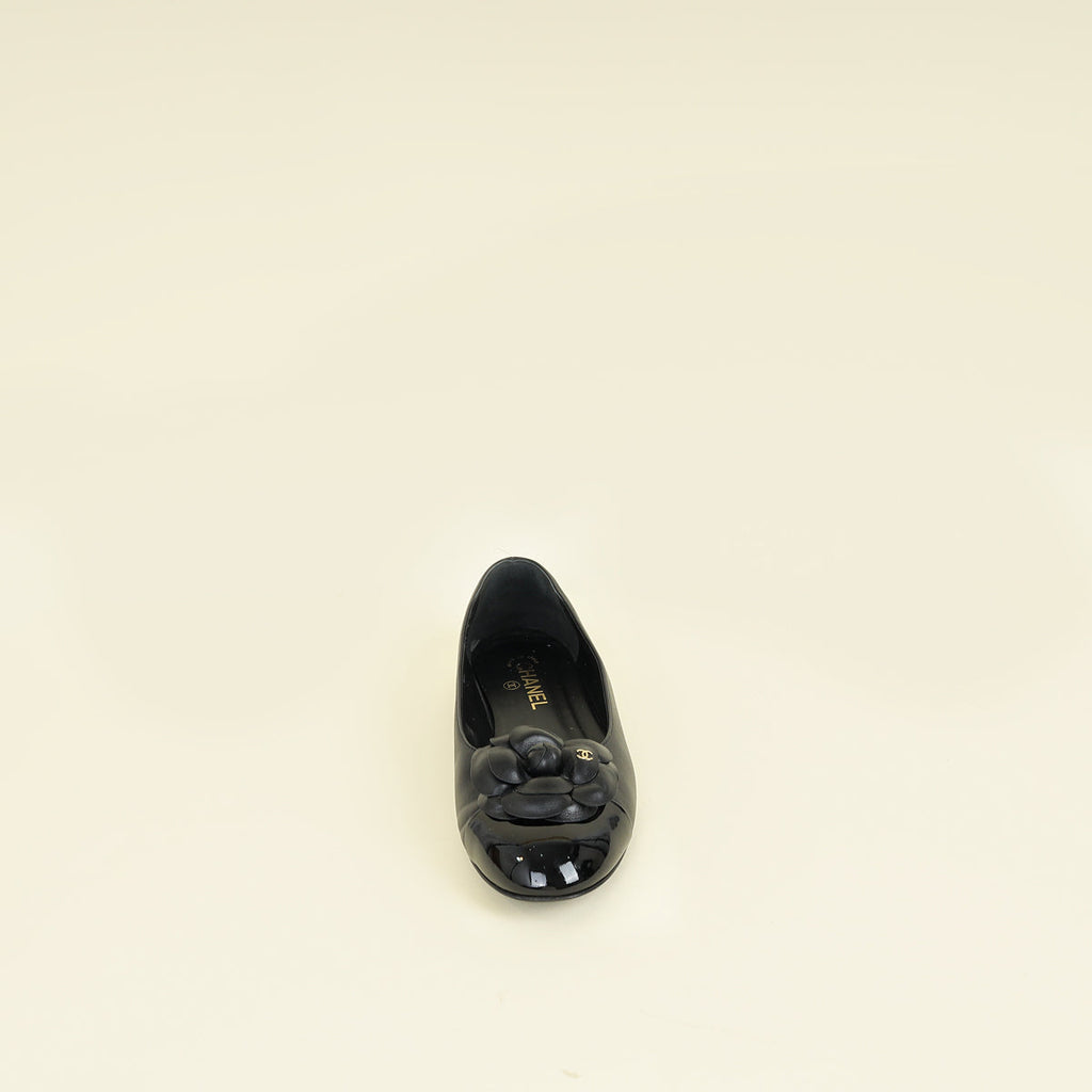Chanel Black CC Cap Toe Camellia Flower Flat Ballerina 40