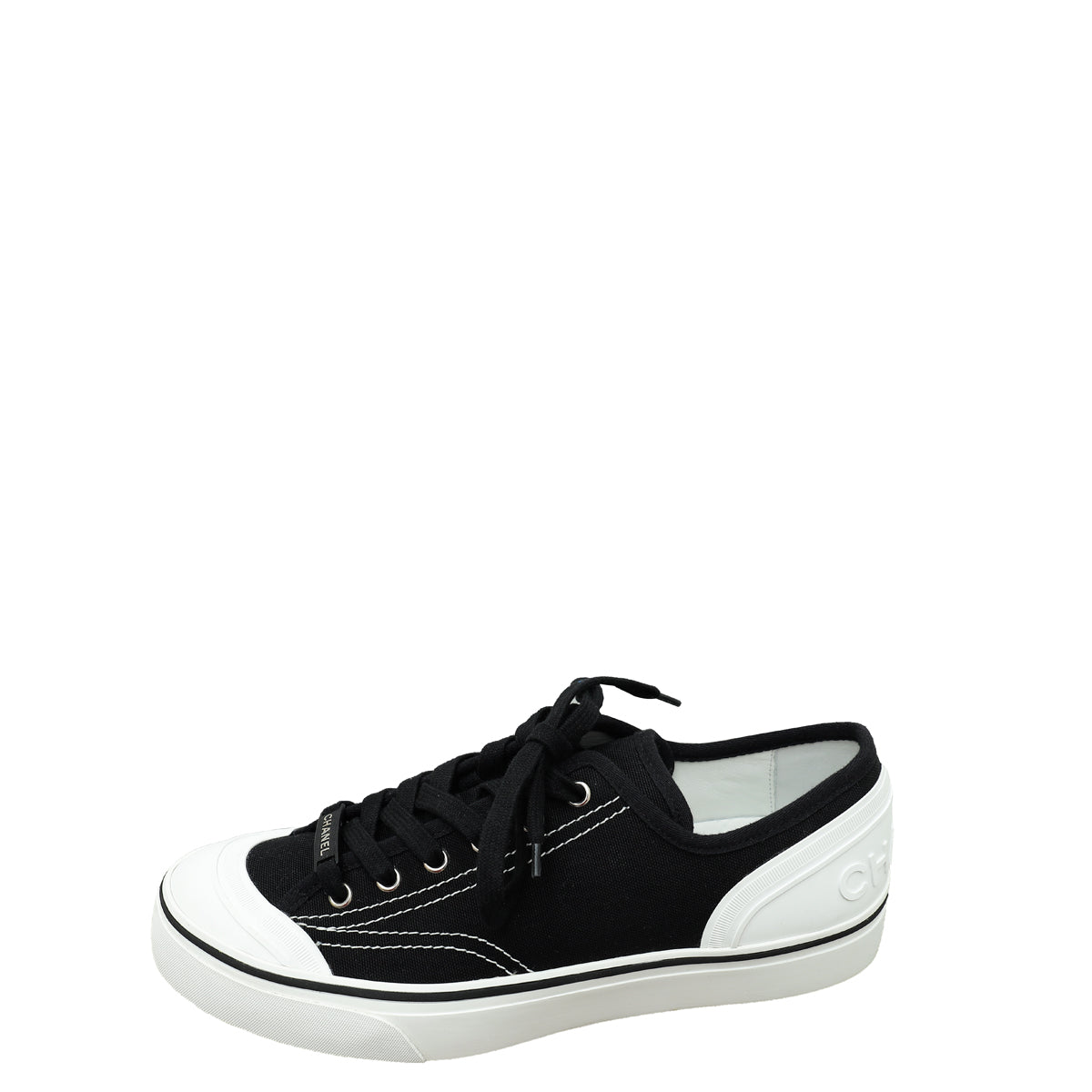 Chanel Bicolor Lace Up Low Top Sneakers 41.5