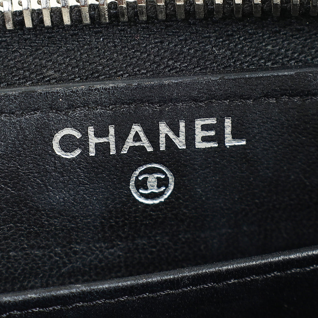 Chanel Black CC Diamond Quilt Zip Around Wallet