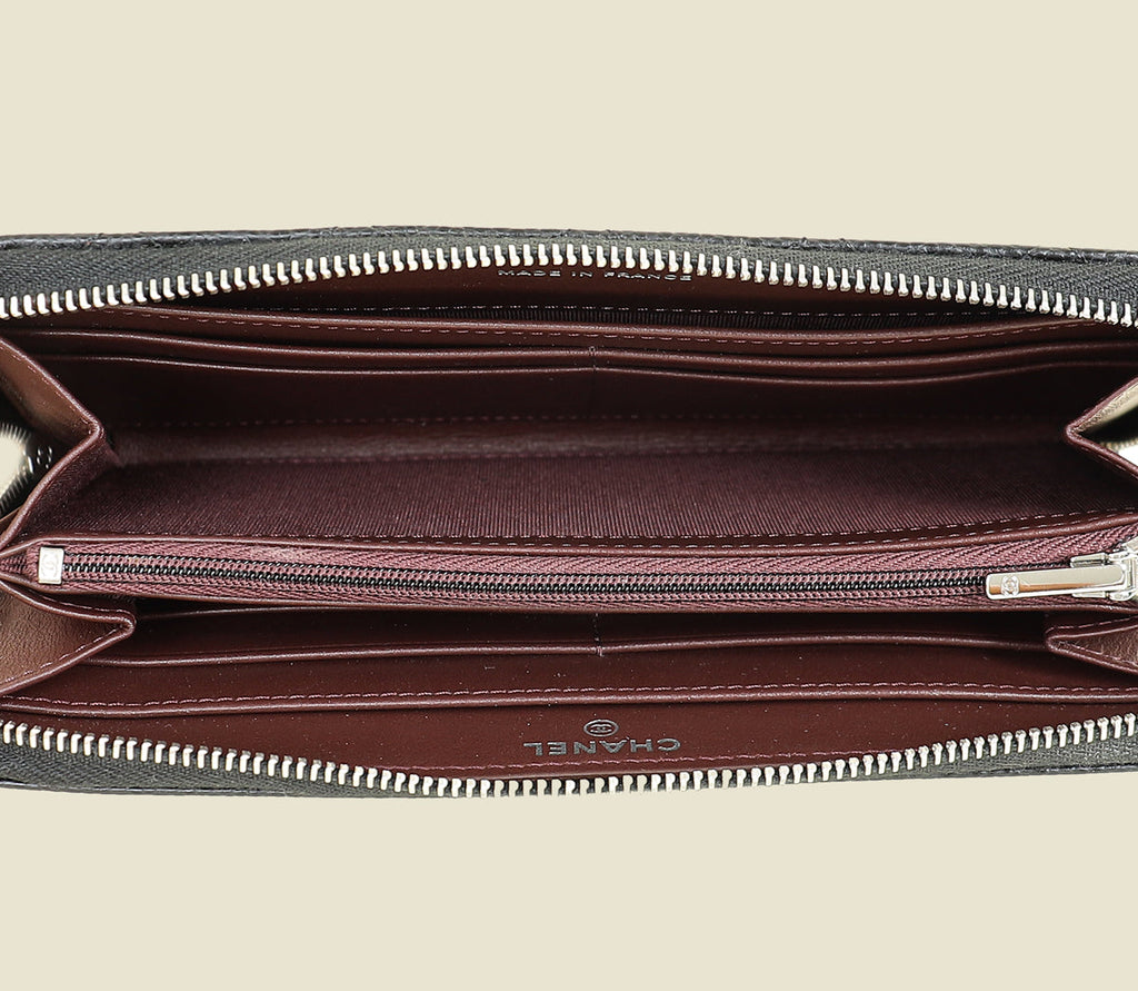 Chanel Black Classic Zipped Long Wallet