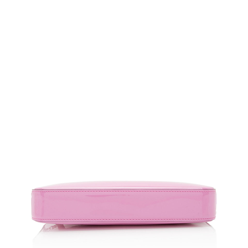 Christian Louboutin Patent Leather Loubila Pouch (SHF-Qi9taM)