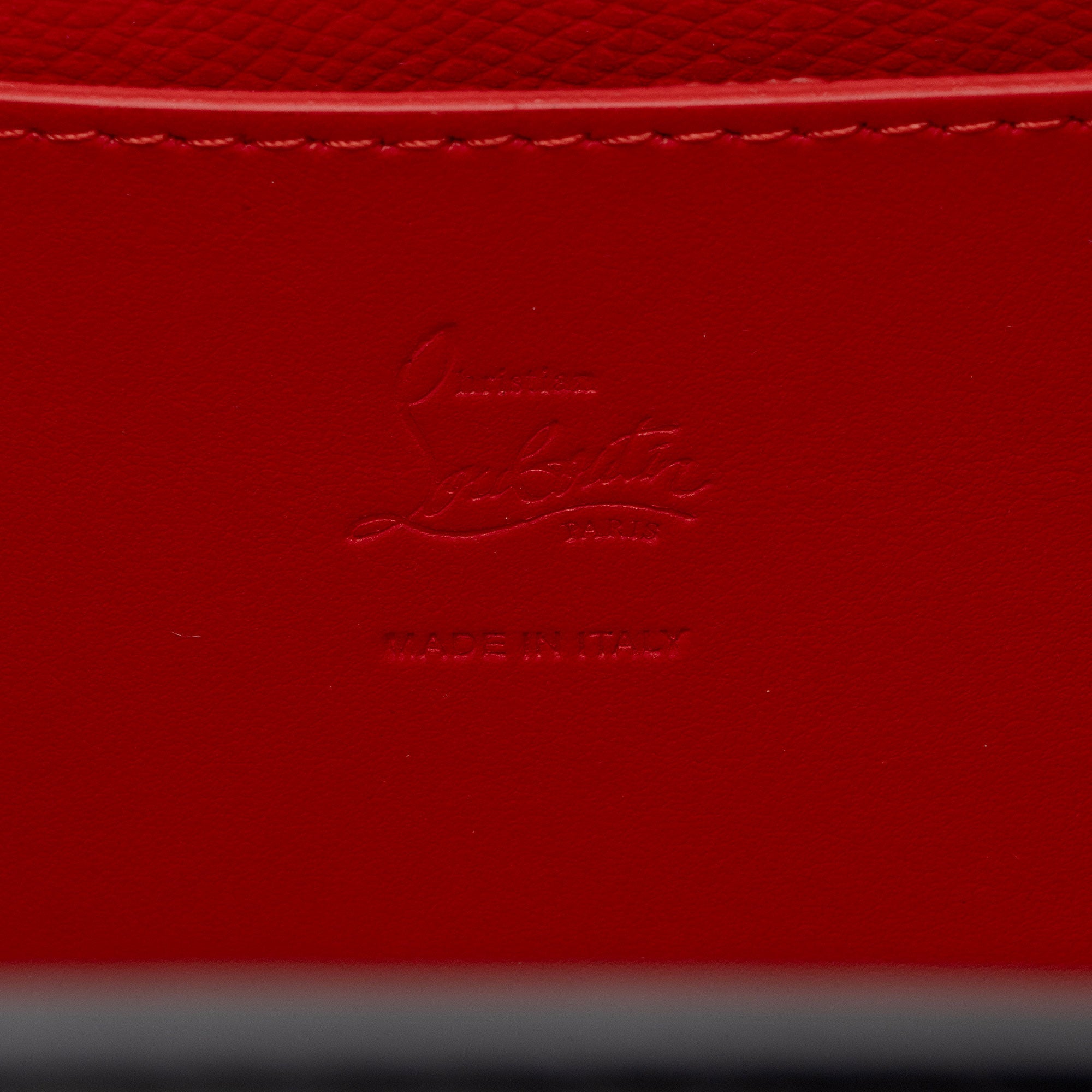Christian Louboutin Snake Embossed Patent Leather Cabarock Large Tote (SHF-qLc4OG)