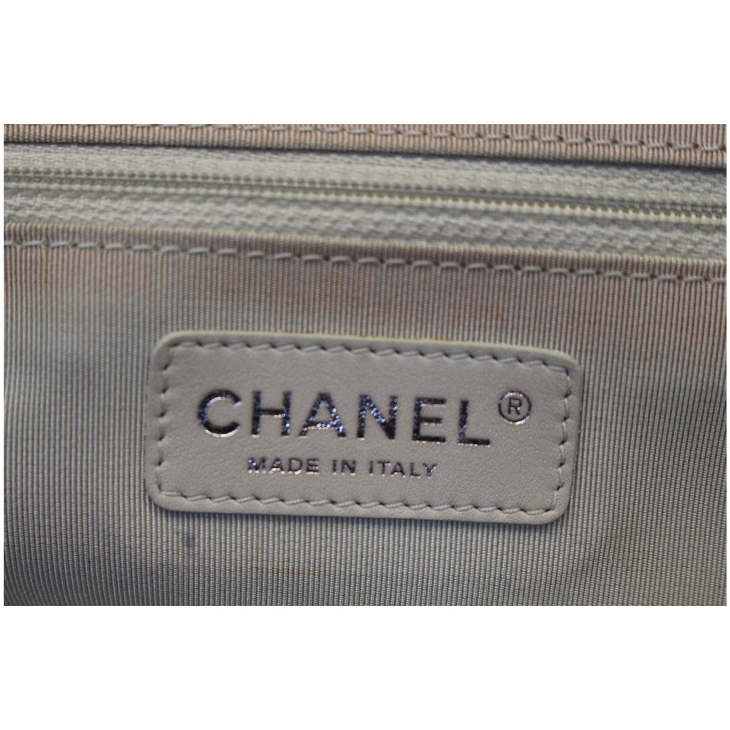 CHANEL Chain Around Quilted Leather Flap Shoulder Crossbody Bag Black