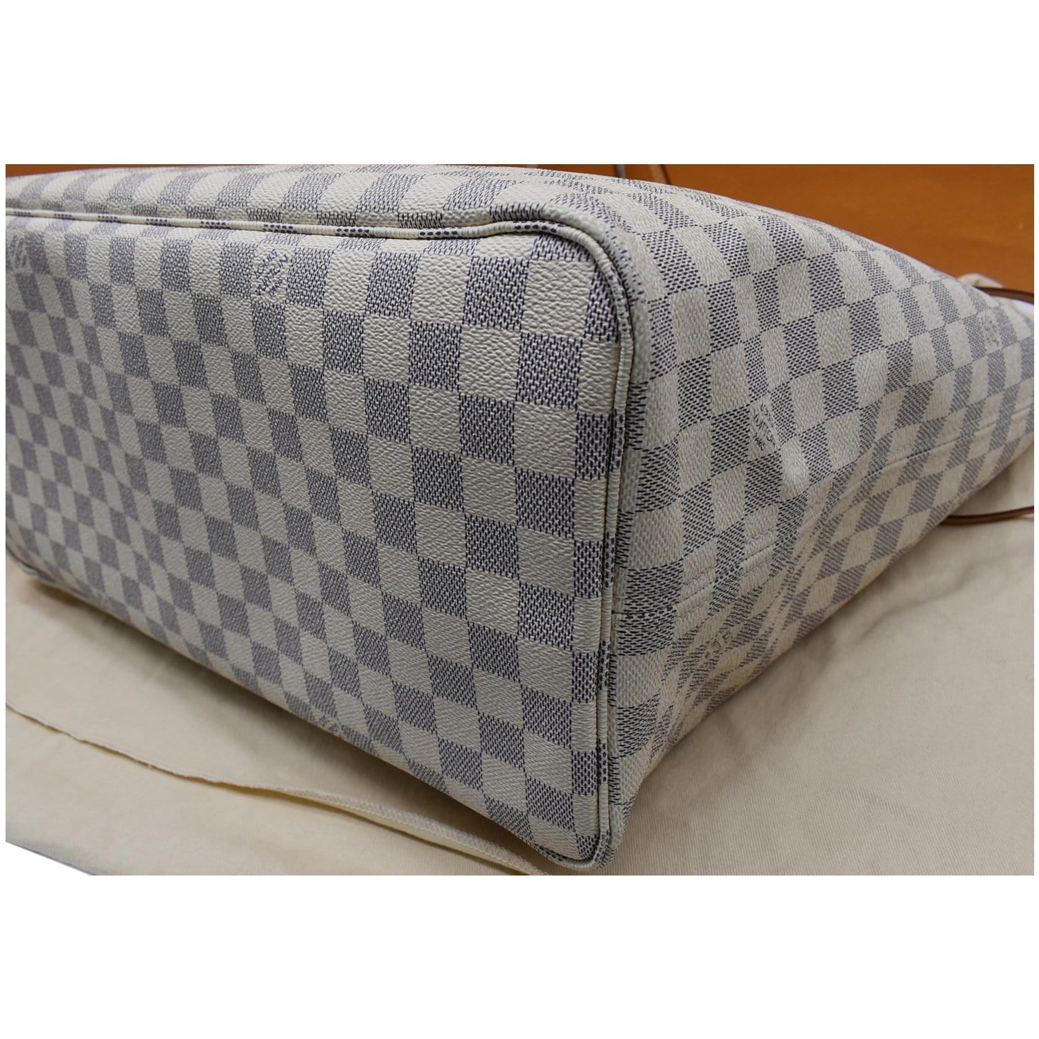 LOUIS VUITTON  Neverfull GM Damier Azur Tote Shoulder Bag White