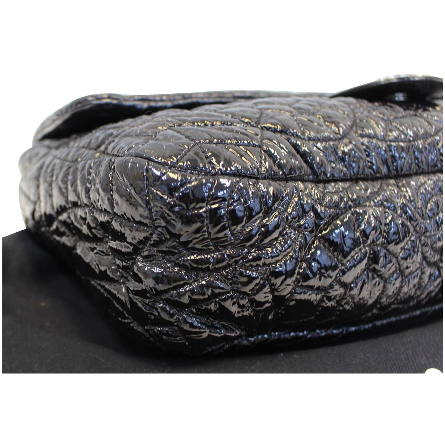 CHANEL Quilted Pattern Jumbo Single Flap Bag Black