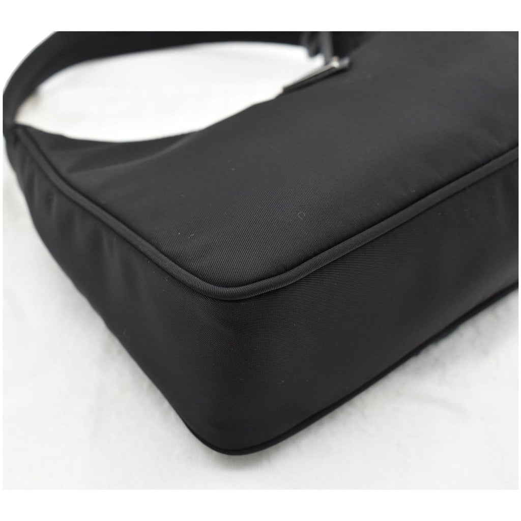 PRADA Re-Edition 2000 Mini Nylon Shoulder Bag Black