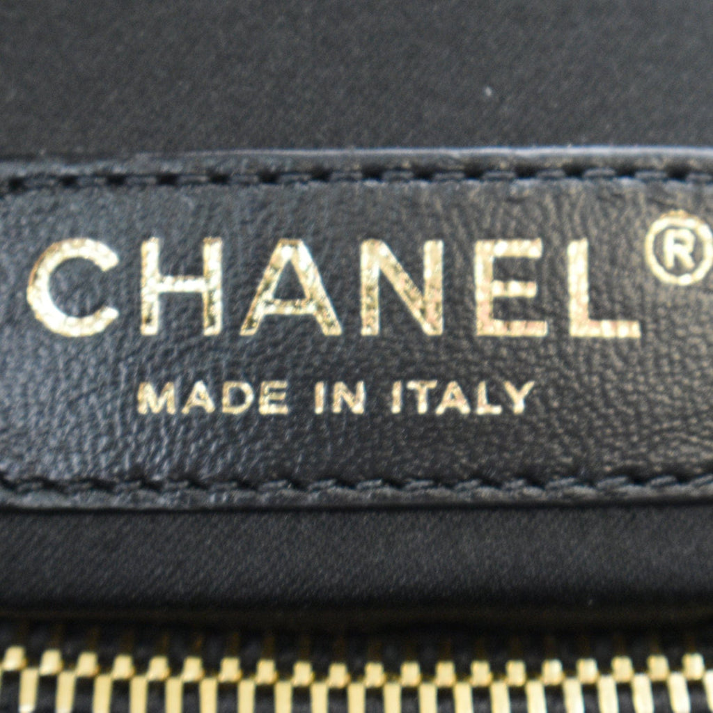 CHANEL Grand Shopping GST Caviar Leather Tote Bag Black