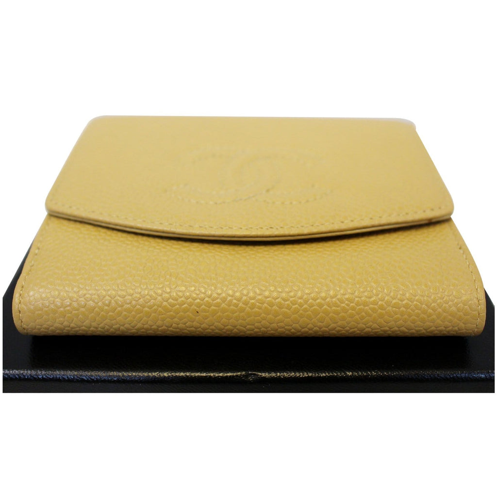 CHANEL Caviar Leather Bifold Wallet