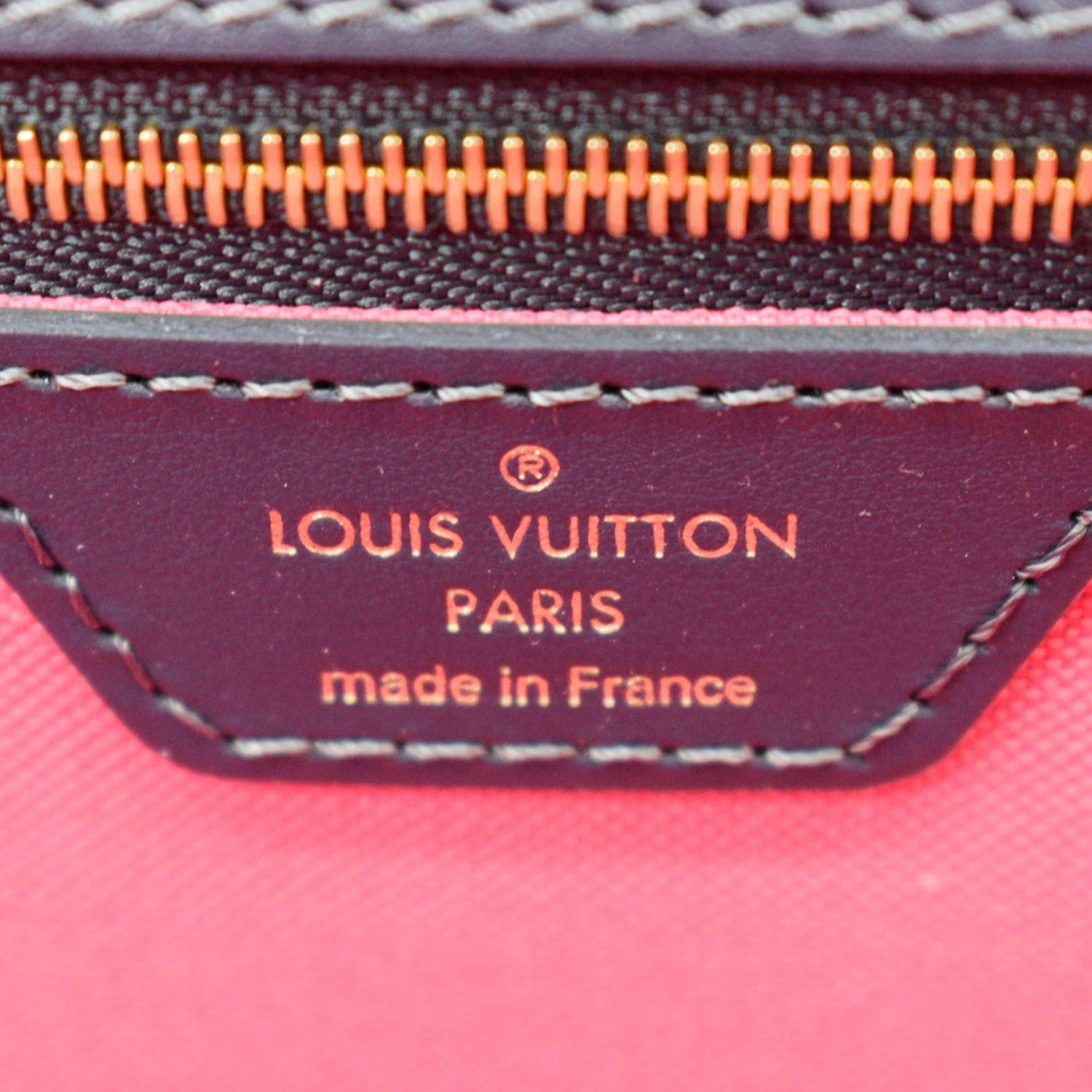 LOUIS VUITTON Neverfull MM Monogram Canvas Tote Bag Midnight Fuchsia