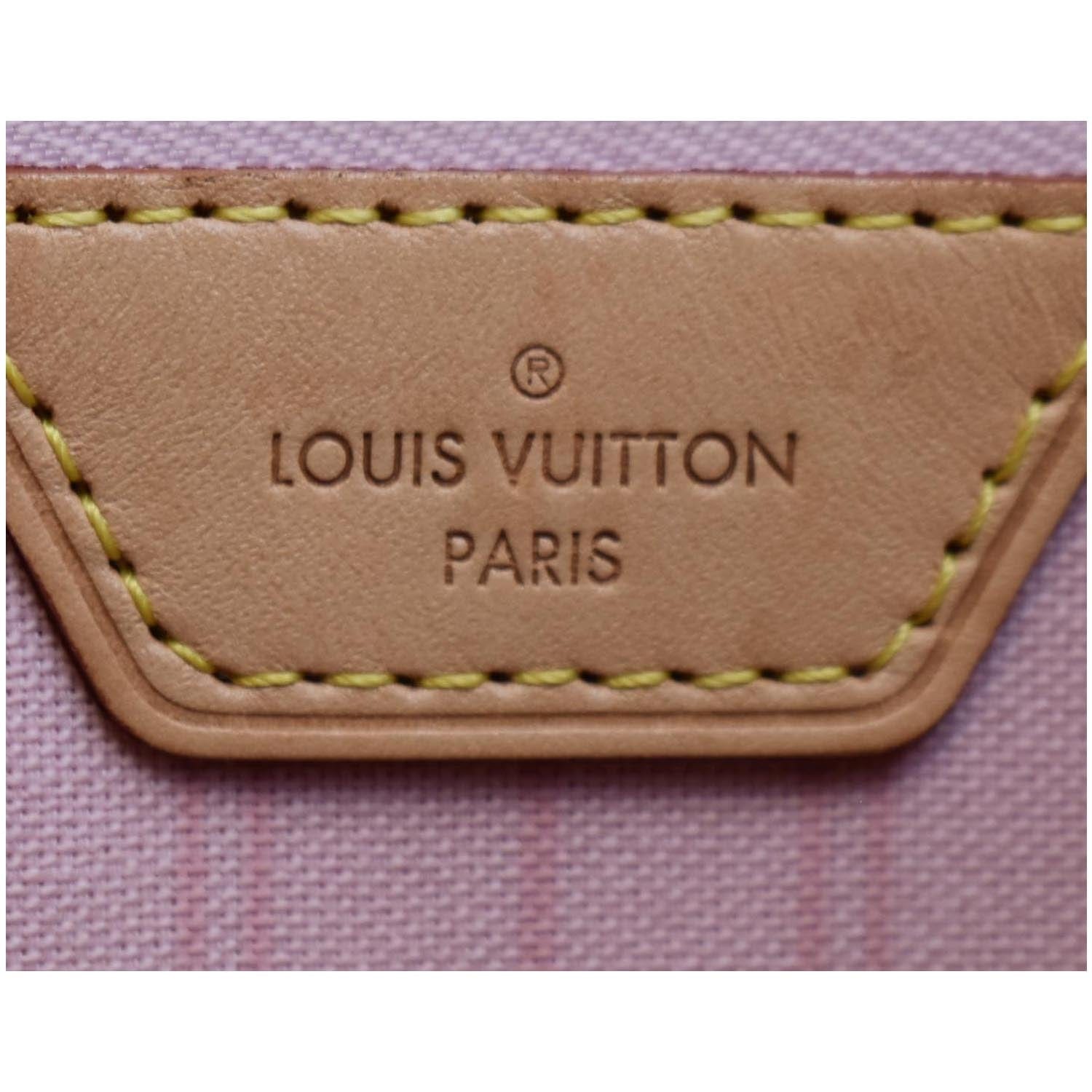 LOUIS VUITTON Neverfull MM Damier Azur Tote Bag White