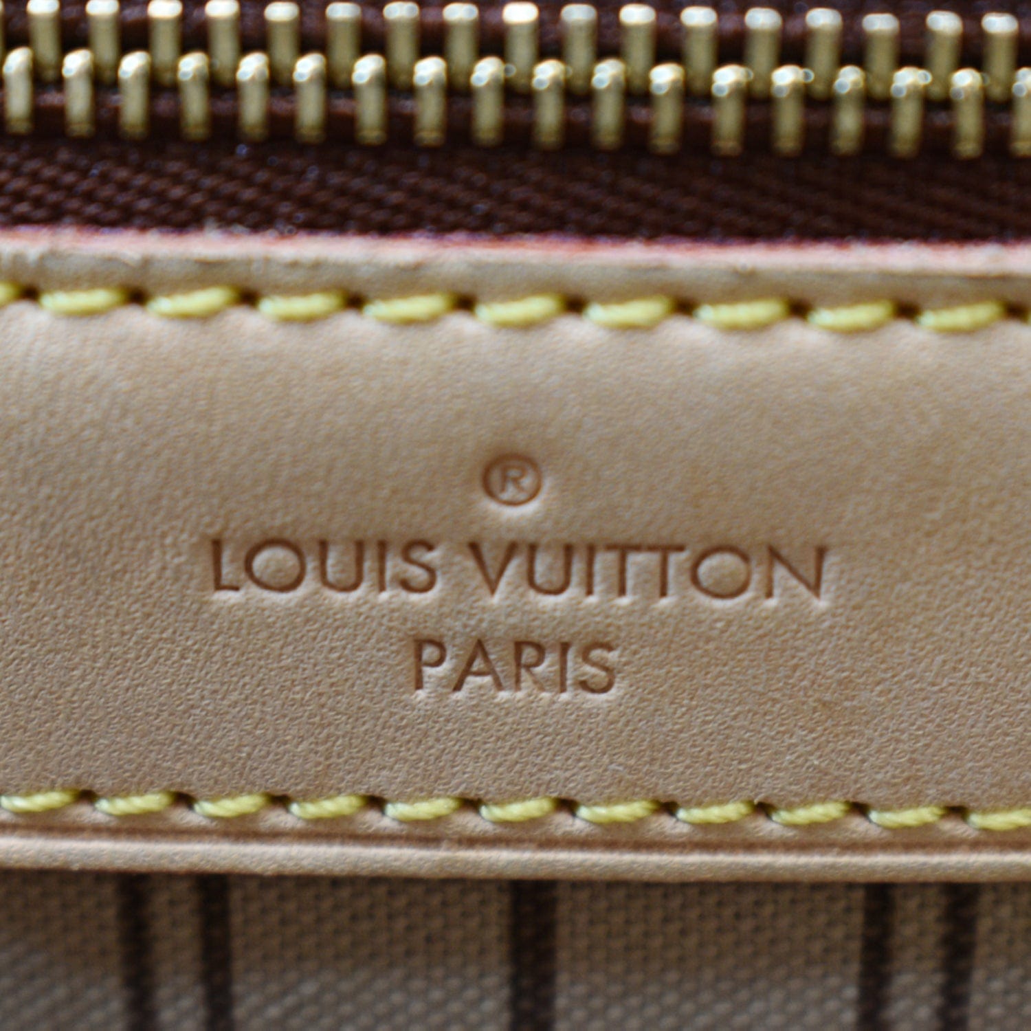 LOUIS VUITTON Neverfull GM Monogram Canvas Tote Bag Brown
