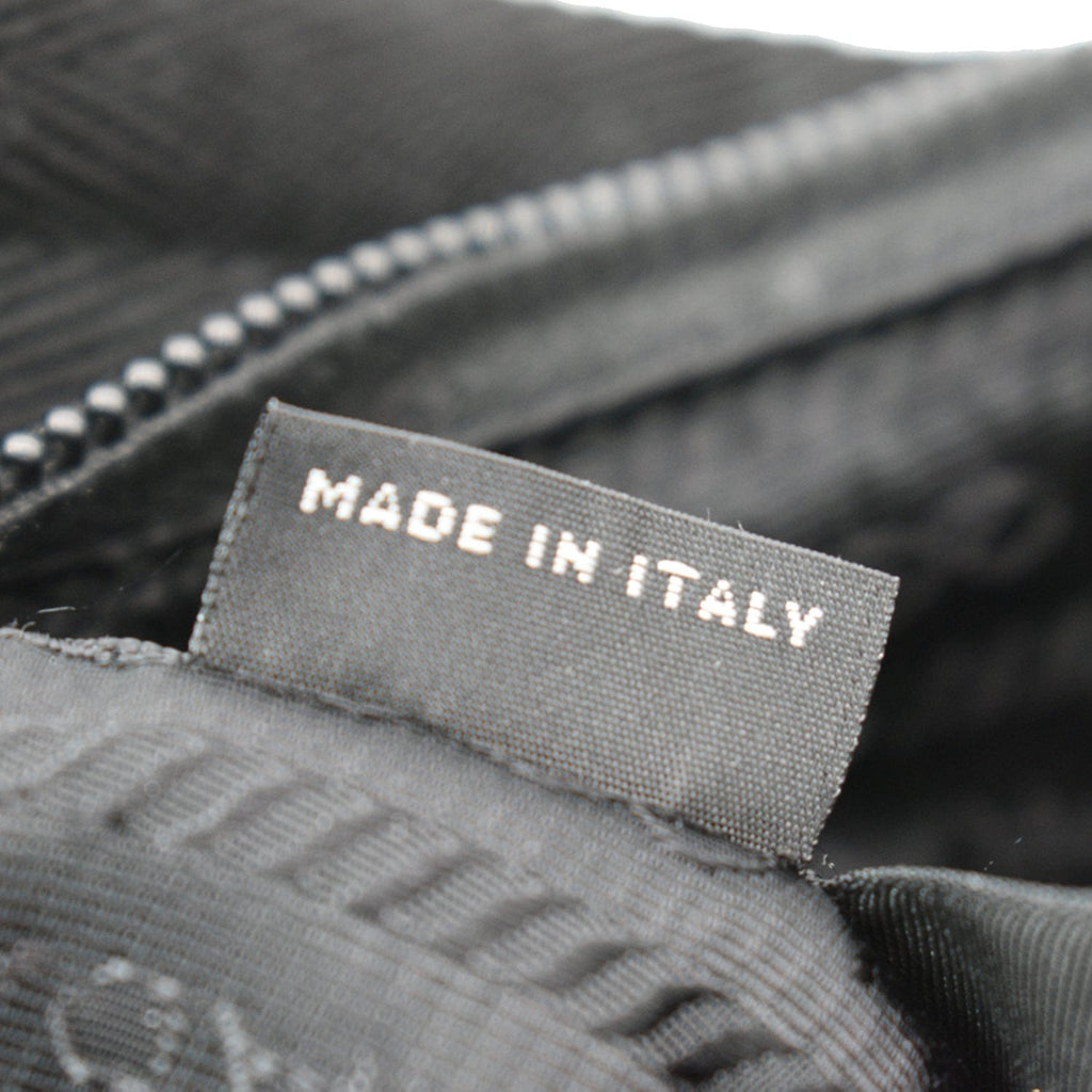 PRADA Re-Edition 2000 Mini Nylon Shoulder Bag Black