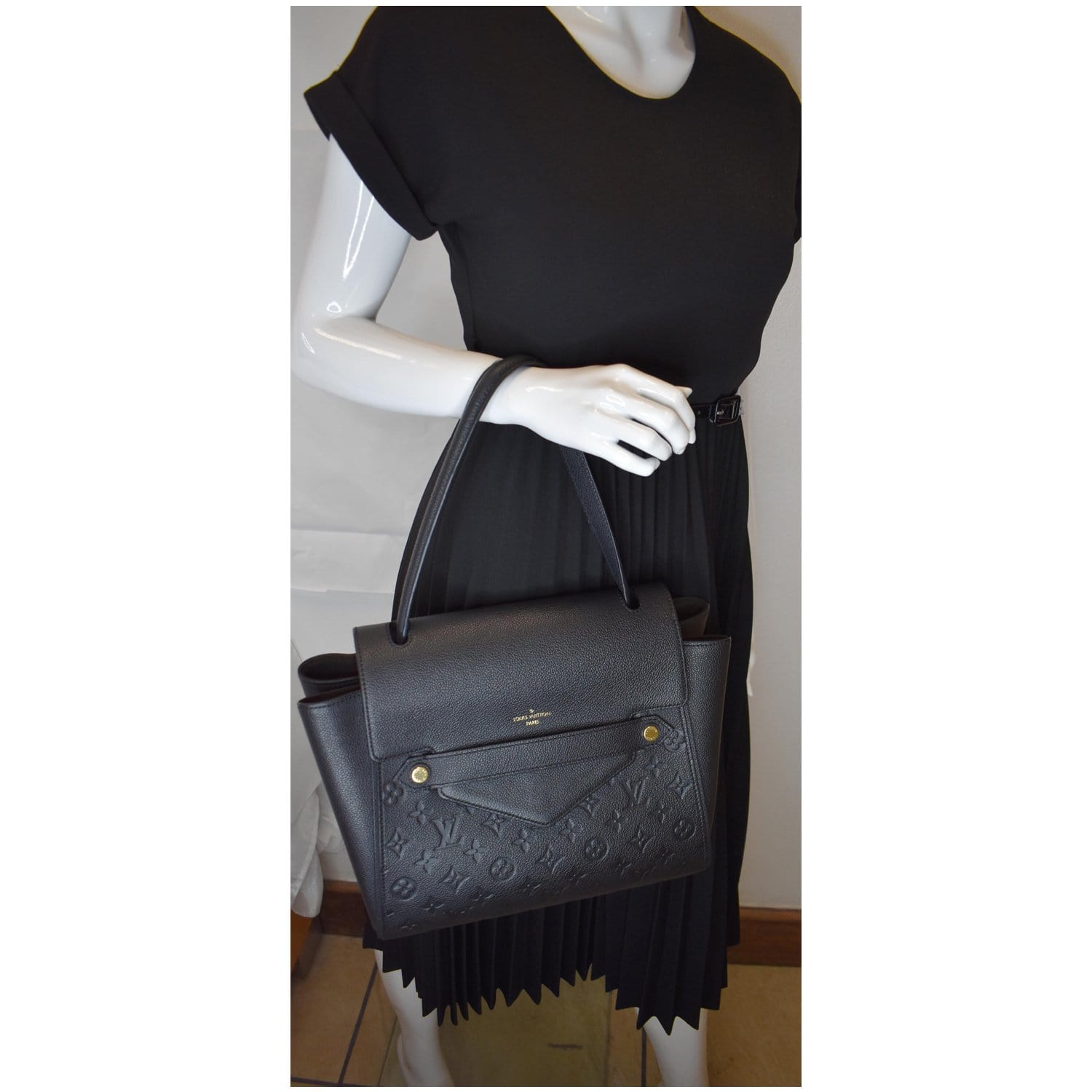 LOUIS VUITTON Trocadero Monogram Empreinte Leather Shoulder Bag Black