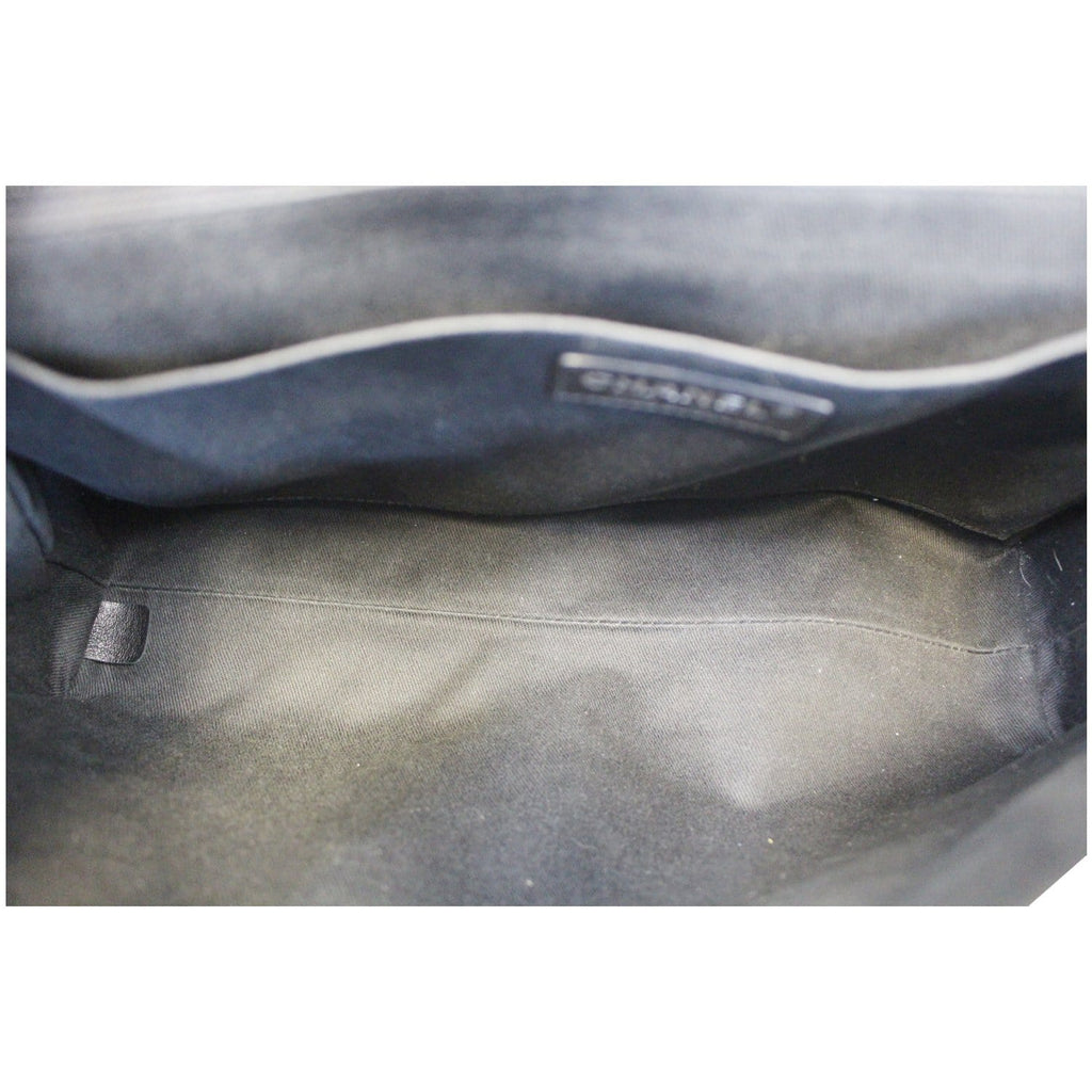 CHANEL Sac Rabat Patent Leather Shoulder Bag