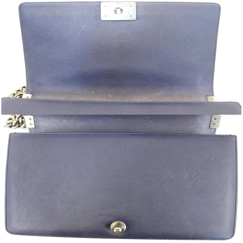 CHANEL New Medium Boy Flap Calfskin Double Stitch Shoulder Bag Navy