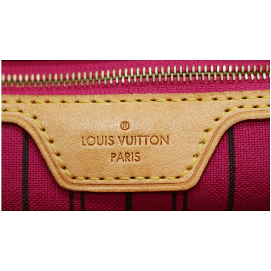 LOUIS VUITTON Neverfull MM Monogram Canvas Tote Bag Brown