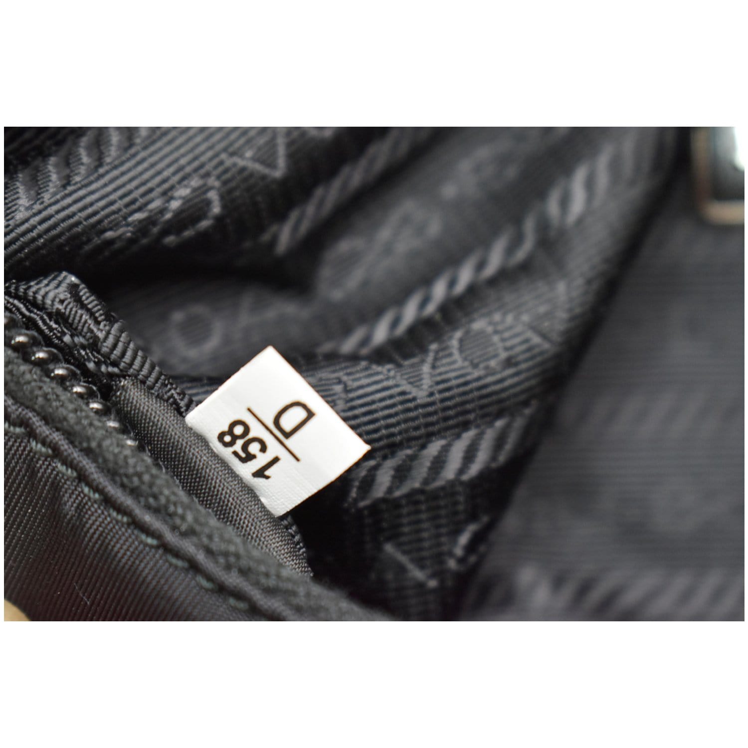 PRADA Re-Edition 2000 Mini Nylon Shoulder Bag Black