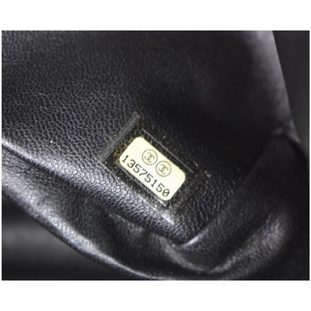 CHANEL Jumbo Classic Single Flap Caviar Leather Shoulder Bag Black