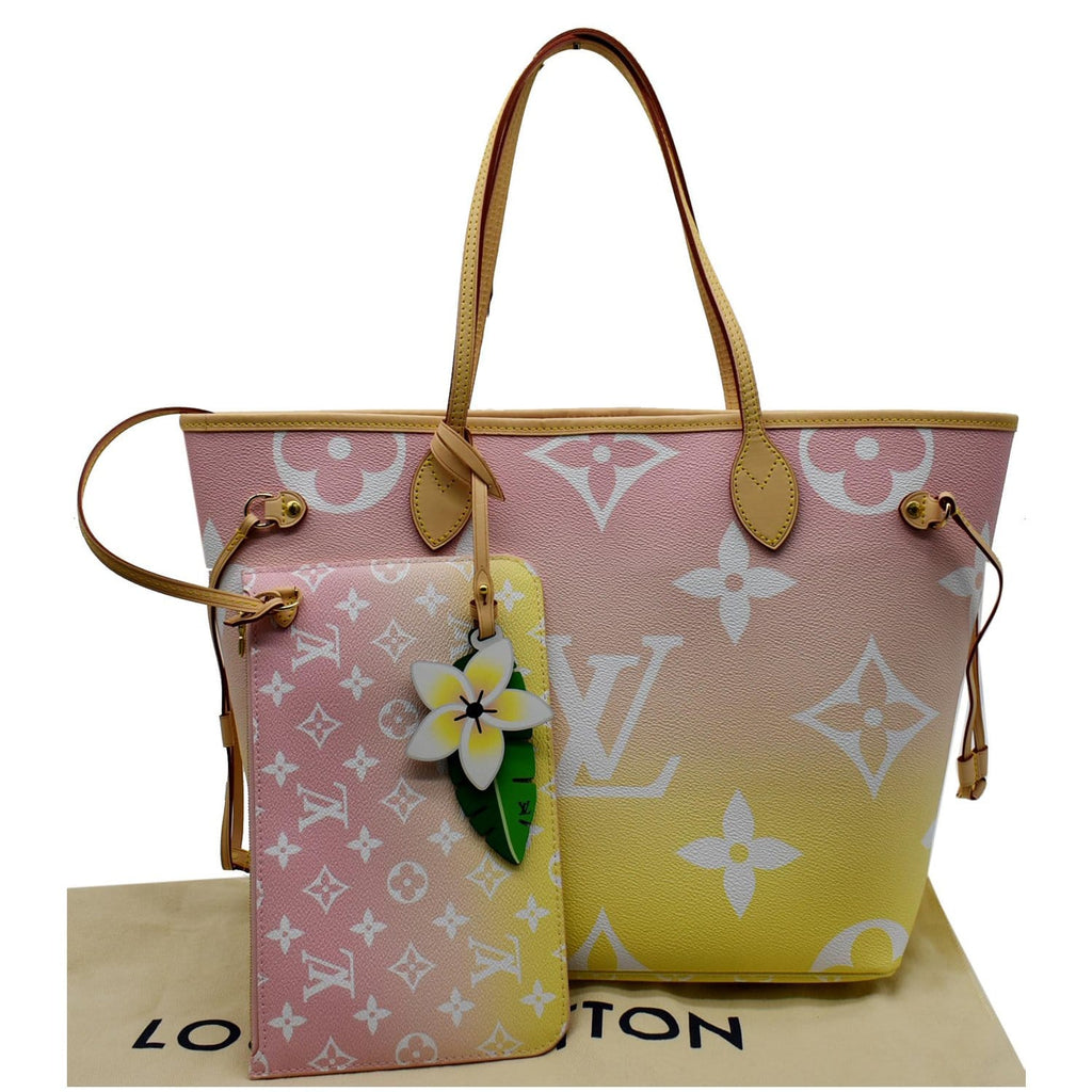 LOUIS VUITTON Neverfull MM Pool Monogram Giant Tote Shoulder Bag Light Pink