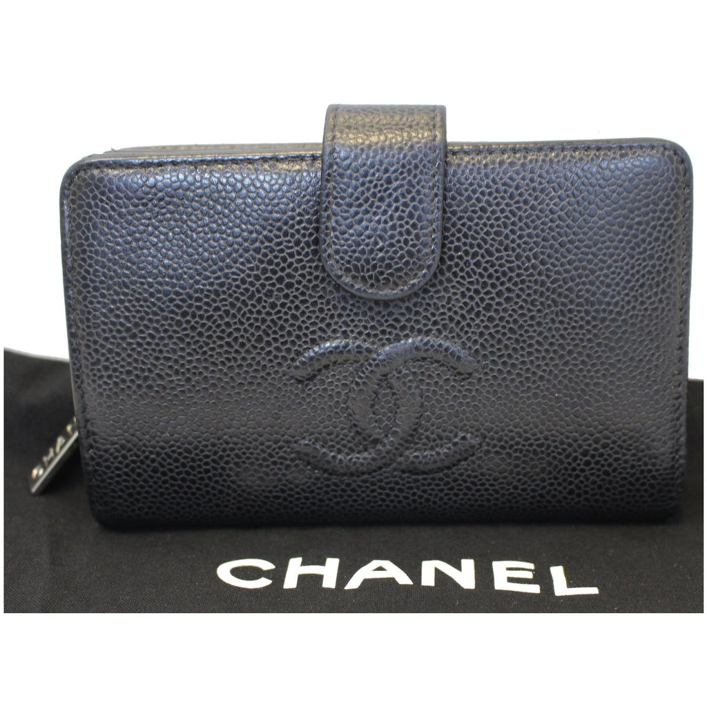 CHANEL CC Caviar Leather Bifold Wallet Black