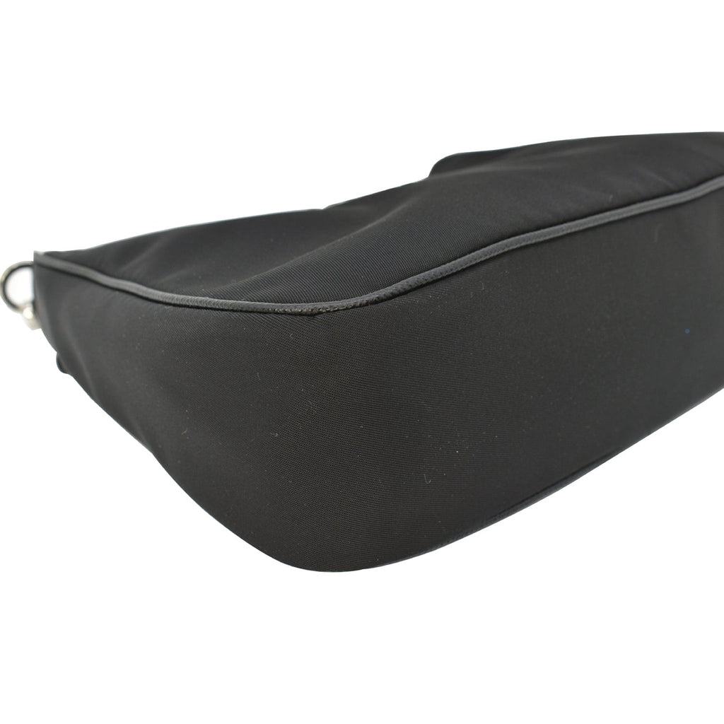 PRADA Re-Edition 2005 Nylon Shoulder Bag Black