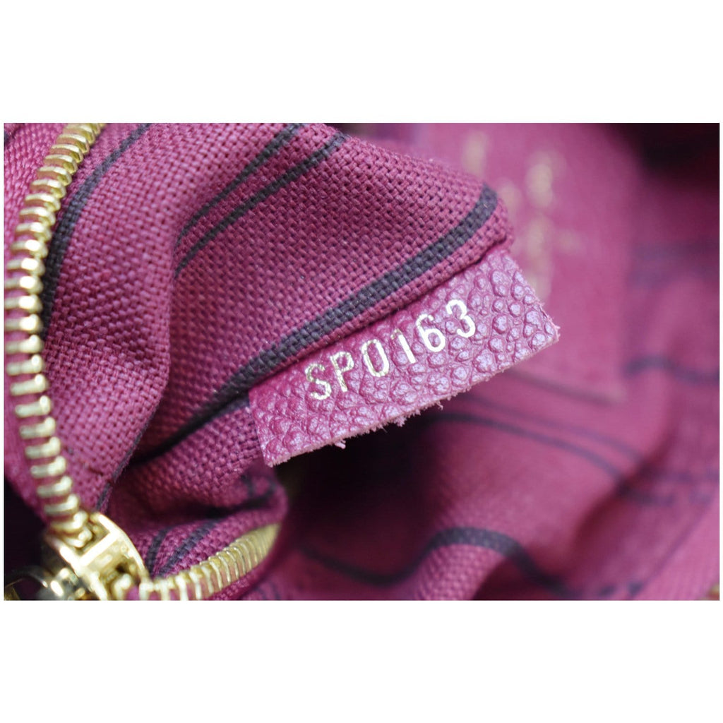 LOUIS VUITTON Speedy 25 Bandouliere Empreinte Leather Shoulder Bag Purple