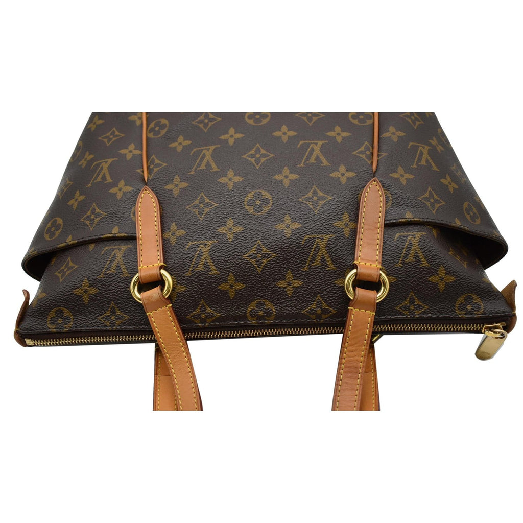 LOUIS VUITTON Totally PM Monogram Canvas Shoulder Bag Brown