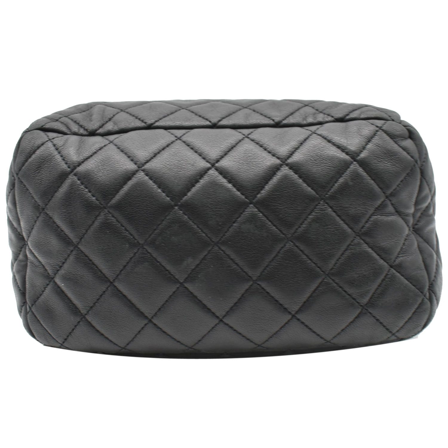 CHANEL Drawstring Bucket Quilted Lambskin Leather Shoulder Bag Black