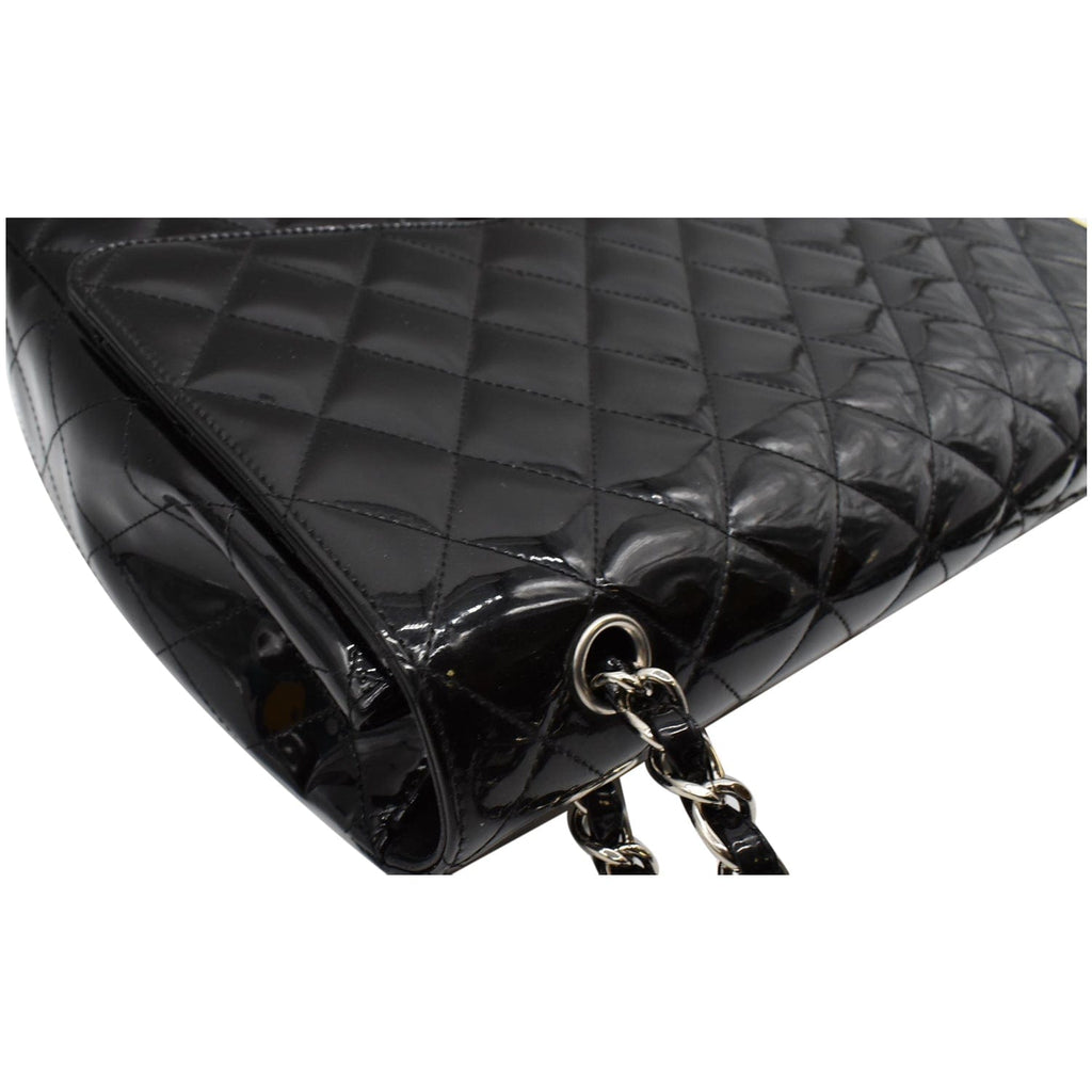 CHANEL Classic Maxi Single Flap Quilted Patent Leather Shoulder Bag Black