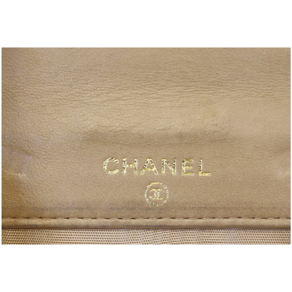 CHANEL Caviar Leather Bifold Wallet