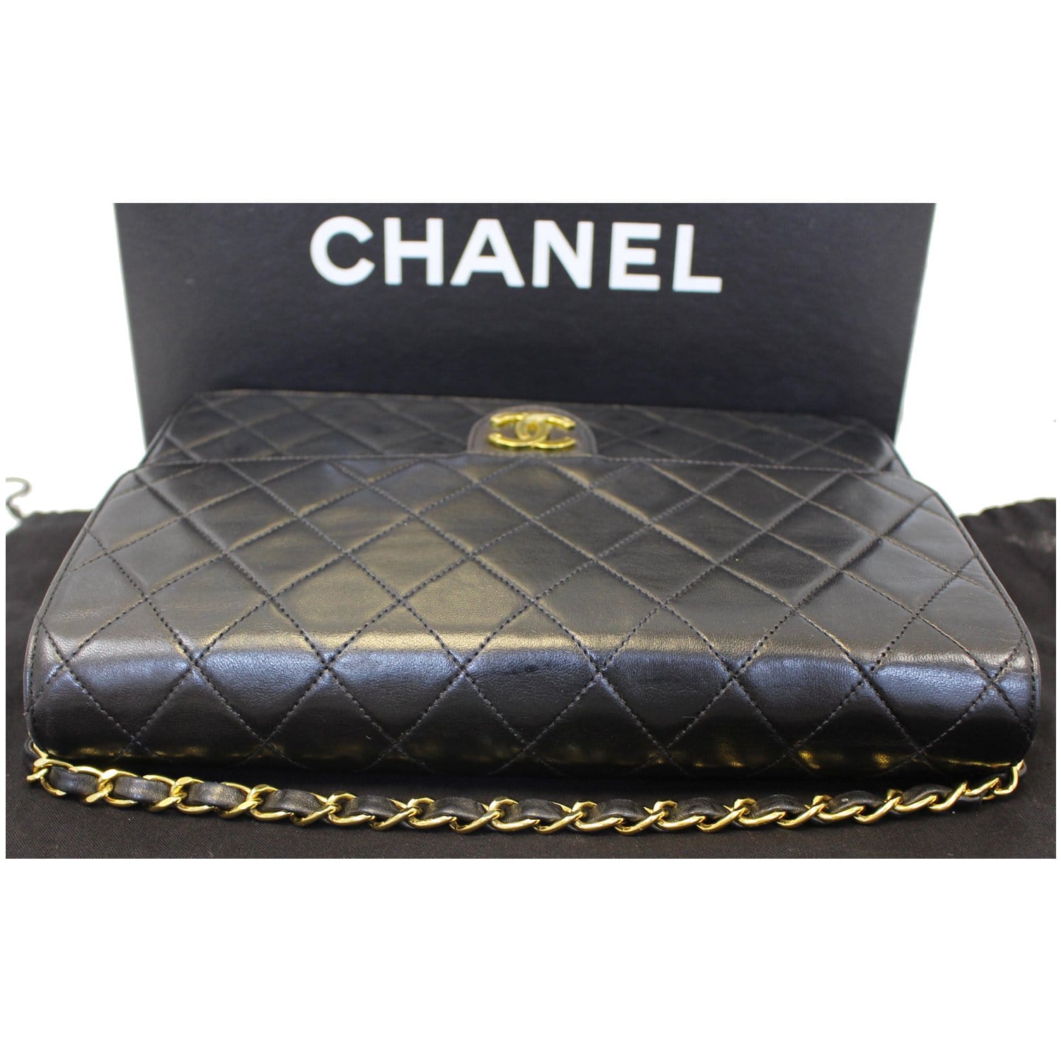 CHANEL Matelasse 25 Lambskin Leather Shoulder Bag Black