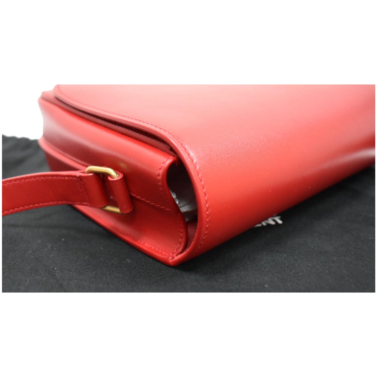 YVES SAINT LAURENT Betty Smooth Leather Shoulder Bag Red