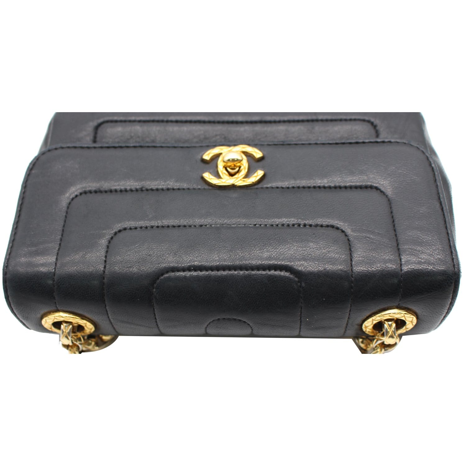 CHANEL Vintage Border Flap Lambskin Shoulder Bag Black