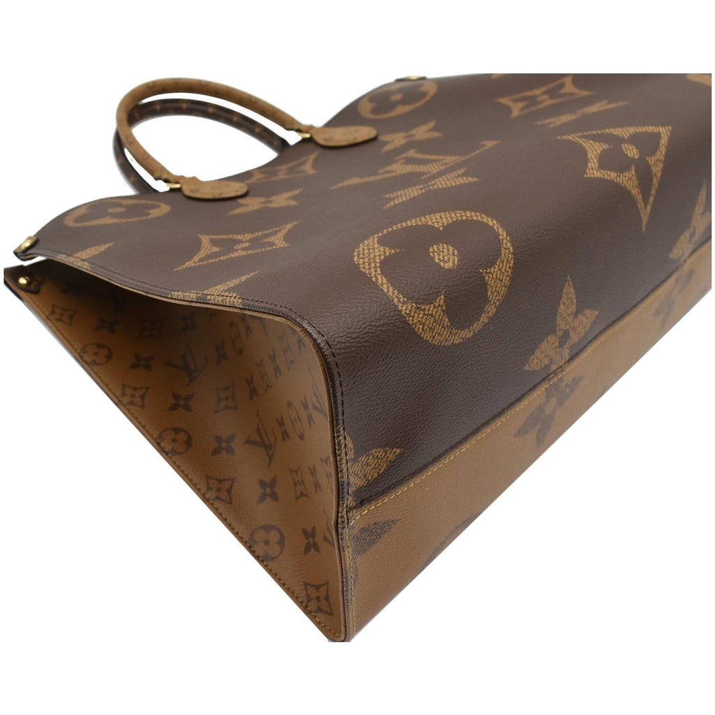 LOUIS VUITTON Onthego GM Giant Monogram Canvas Tote Shoulder Bag Brown