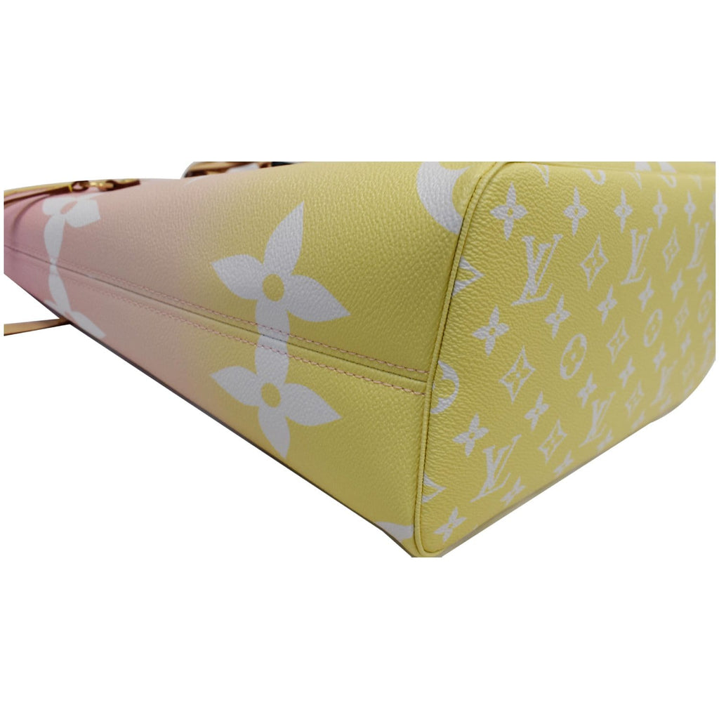 LOUIS VUITTON Neverfull MM Pool Monogram Giant Tote Shoulder Bag Light Pink