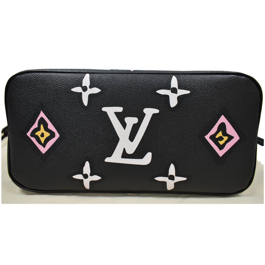 Louis Vuitton Neverfull MM Wild At Heart Monogram Giant Tote Bag Black