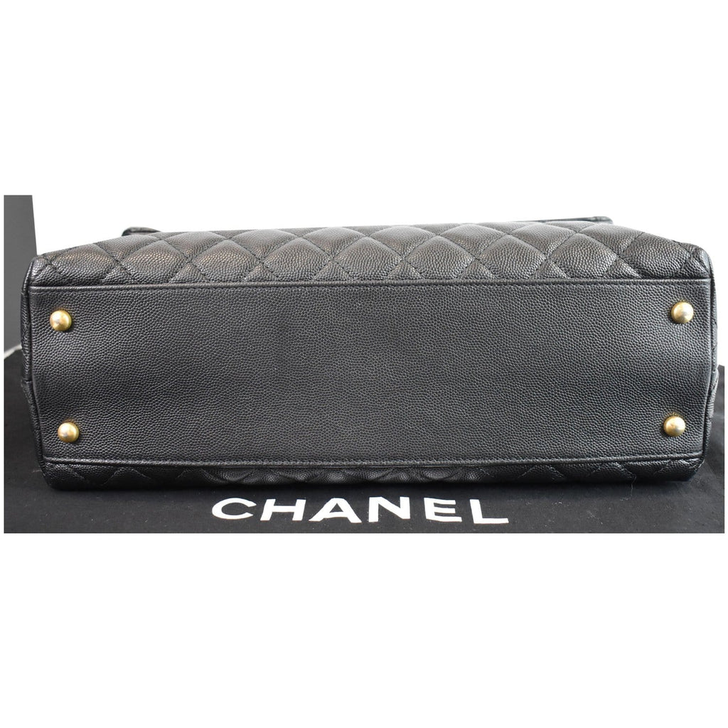 CHANEL Medium Coco Quilted Caviar Lizard Handle Shoulder Bag Black