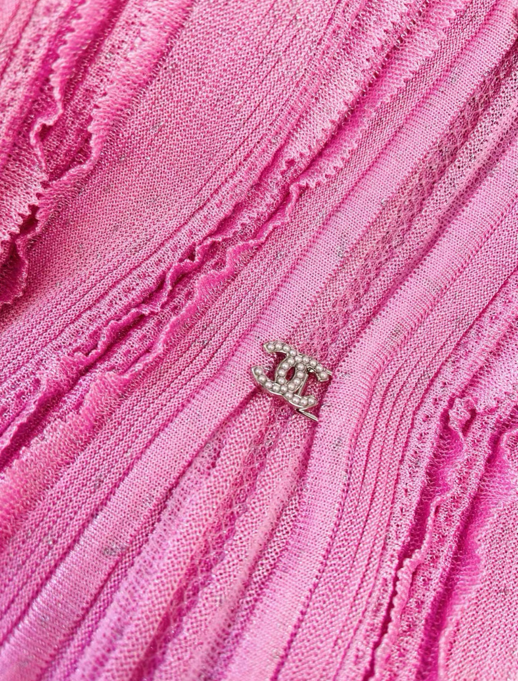 Chanel 23P Rose Crystal CC Buttons Viscose Cropped Cardigan size 36