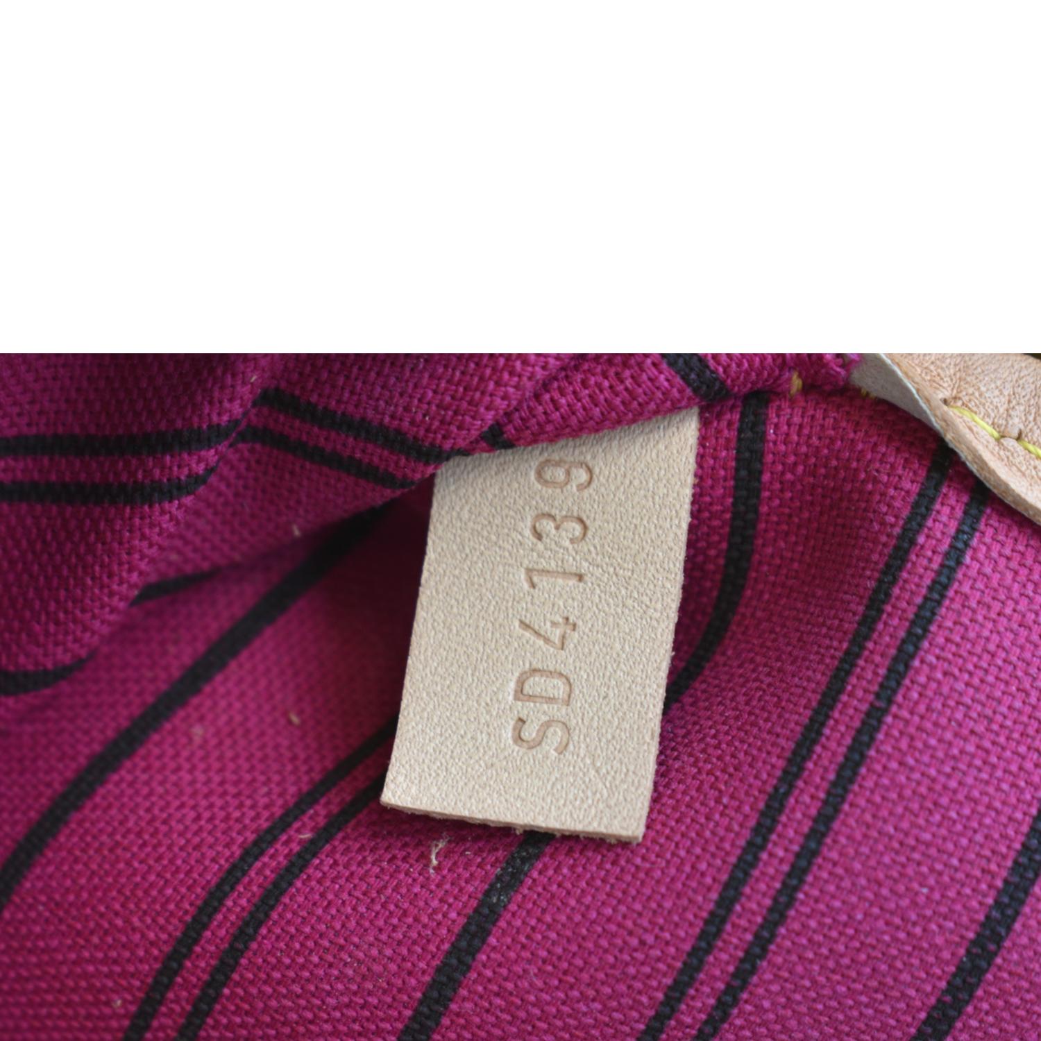 LOUIS VUITTON Neverfull MM Monogram Canvas Tote Bag Brown